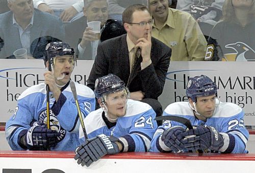 Penguins give coach Dan Bylsma a multi-year deal and remove interim tag