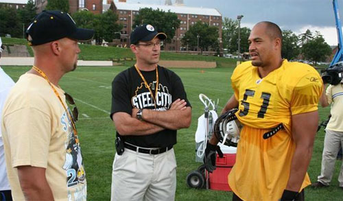 Dan Bylsma and Mike Yeo chat up Steelers MLB James Farrior