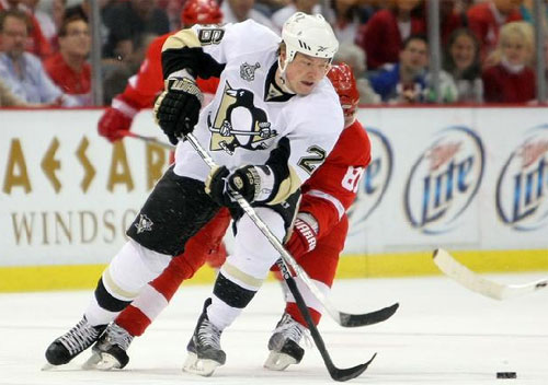 Penguins sign Ruslan Fedotenko to a 1-year deal today.