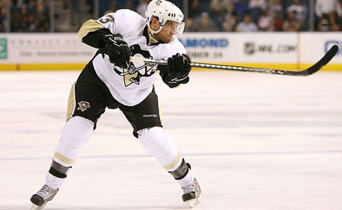 Alex Goligoski signed a 3-year contract with the Penguins today