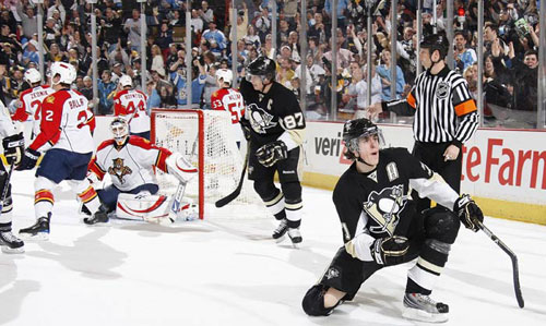 Evgeni Malkin celebrates his first-period goal in the Penguins' 4-3 shootout win over the Panthers on March 10, 2009 at Mellon Arena.